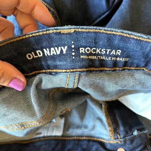 Old navy rockstar mid rise‎ jeans size 12 short - Picture 4 of 4